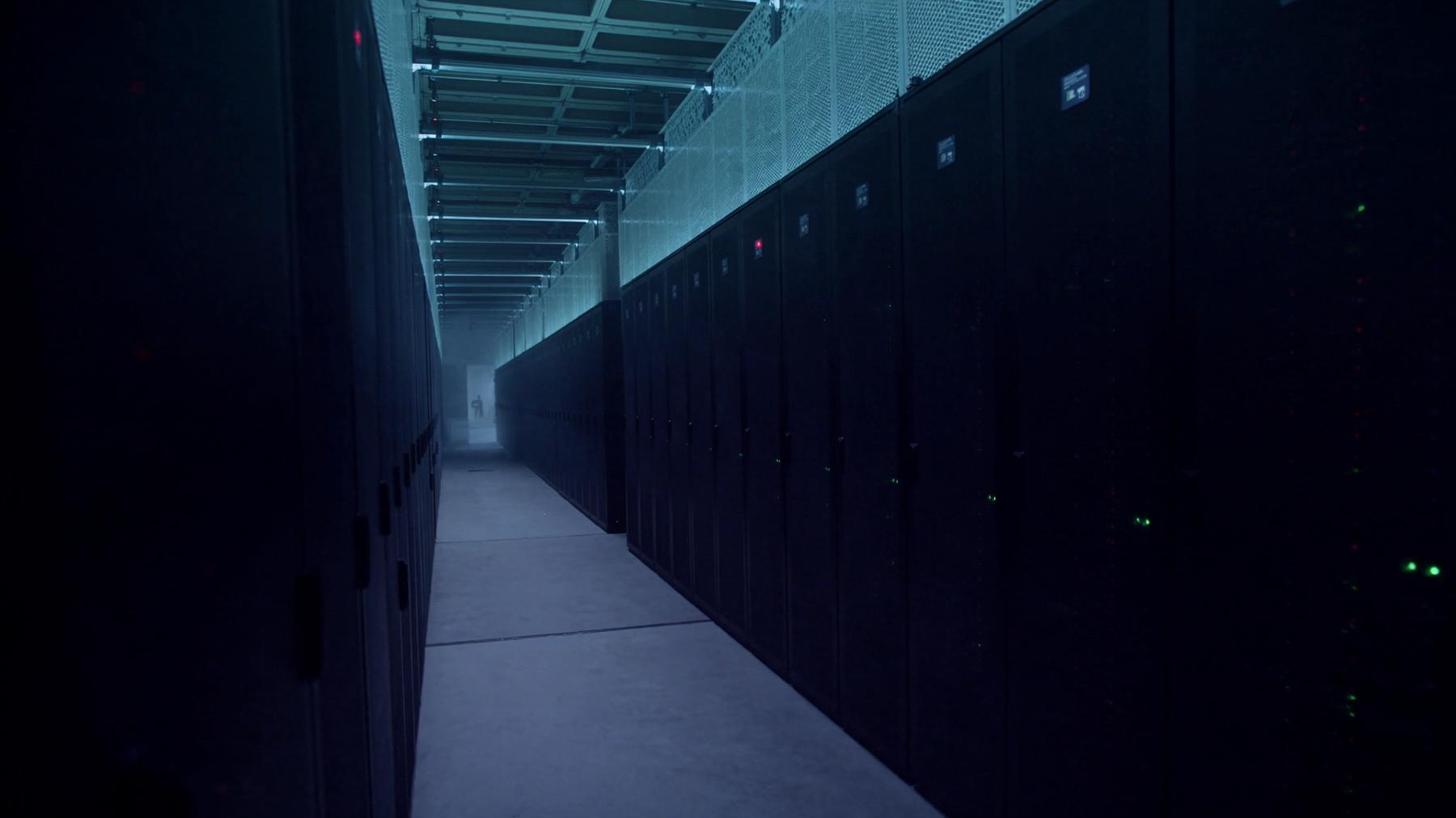 Enterprise data centre aisle